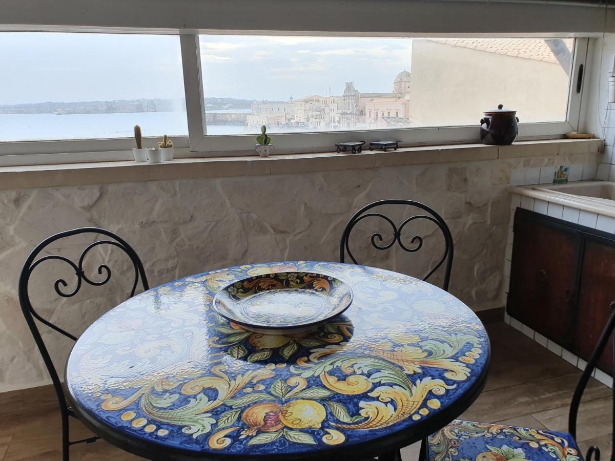 Palazzo Giufa Apartment Syracuse ภายนอก รูปภาพ
