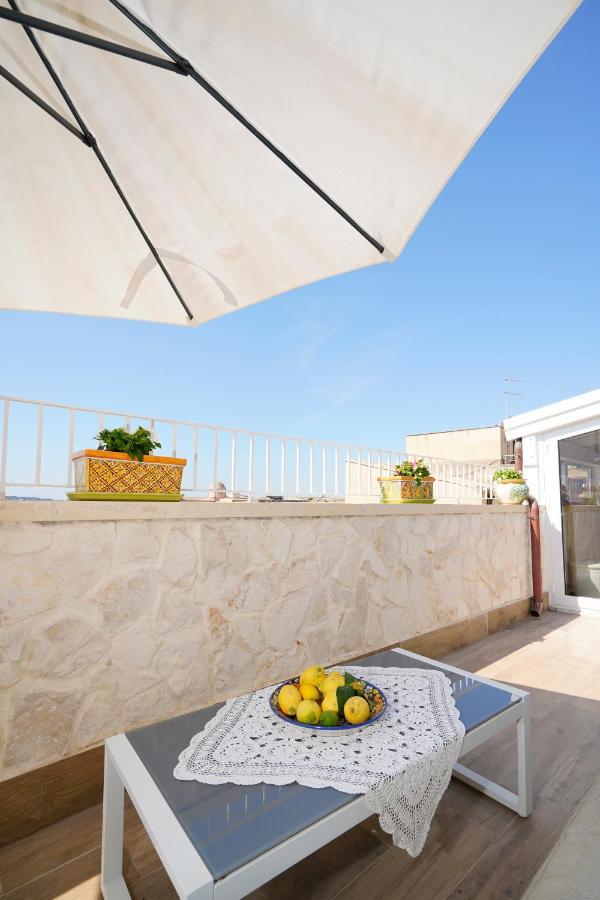 Palazzo Giufa Apartment Syracuse ภายนอก รูปภาพ