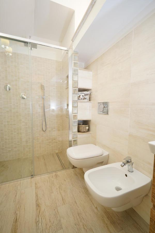 Palazzo Giufa Apartment Syracuse ภายนอก รูปภาพ